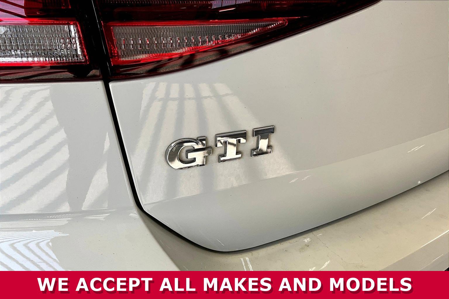 Used 2018 Volkswagen GTI Autobahn FWD image 21