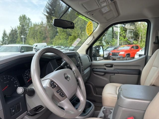 Used 2021 Nissan NV 3500 SL RWD image 11