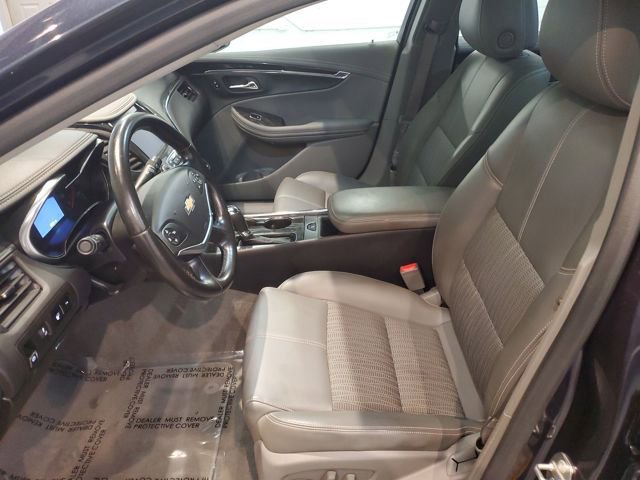 Used 2014 Chevrolet Impala LT w/ Convenience Package image 10