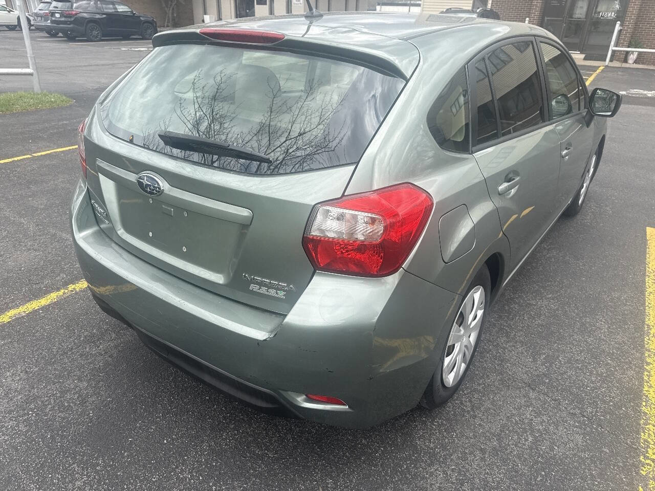 Used 2014 Subaru Impreza 2.0i image 6