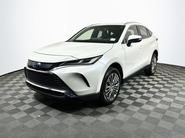 Certified 2022 Toyota Venza Limited w/ Advanced Technology Package AWD/4WD image 4