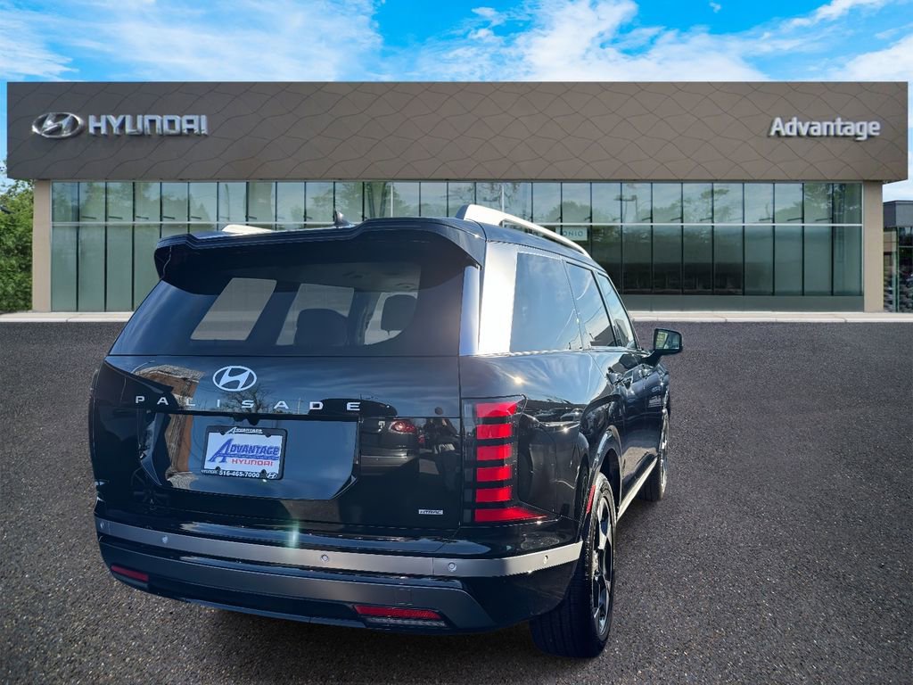 Used 2026 Hyundai Palisade Limited image 7