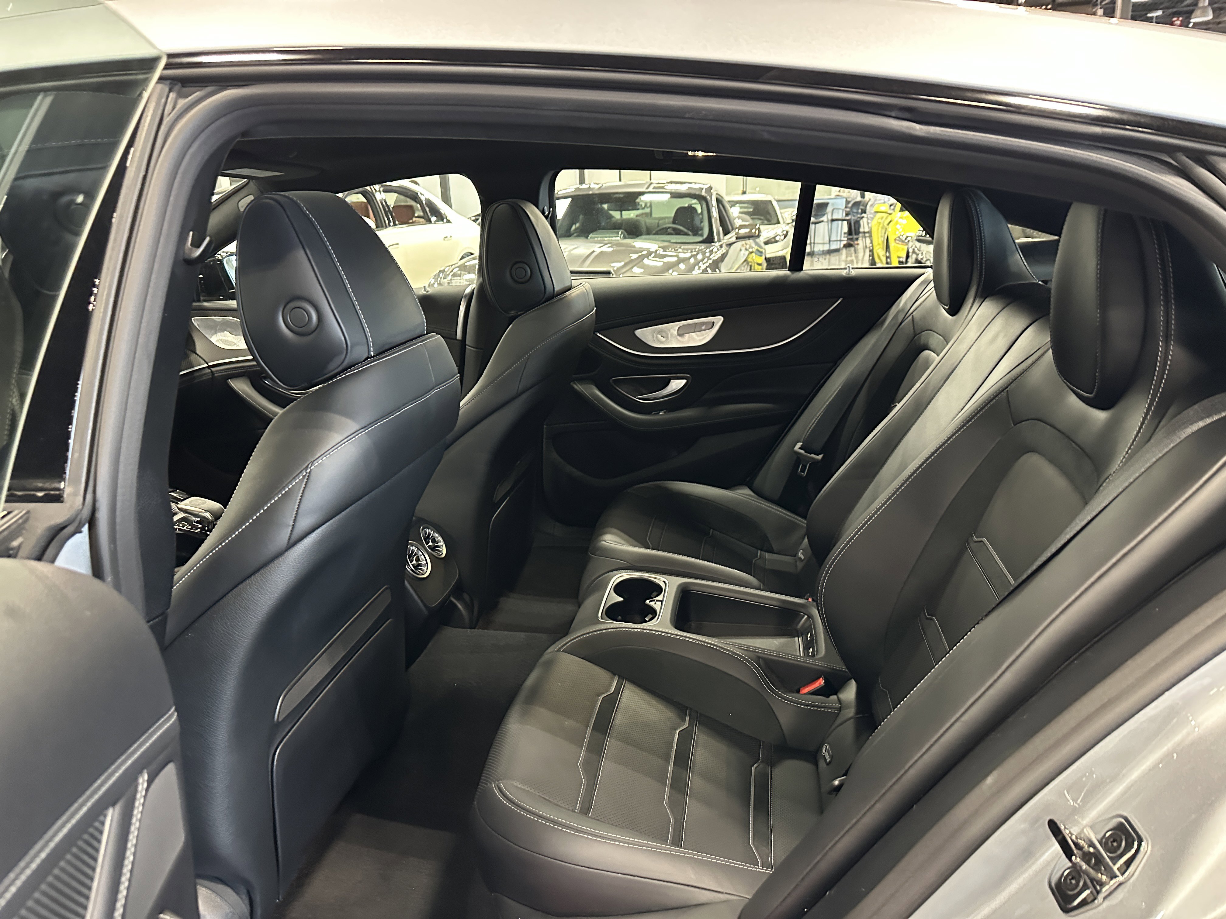 Used 2021 Mercedes-Benz AMG GT 63 w/ AMG Aerodynamics Package image 11