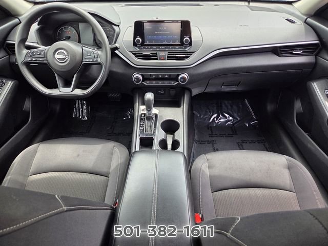 Used 2024 Nissan Altima 2.5 S FWD image 14