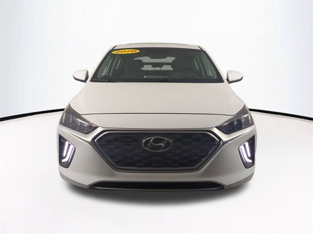Used 2020 Hyundai Ioniq SEL FWD image 3
