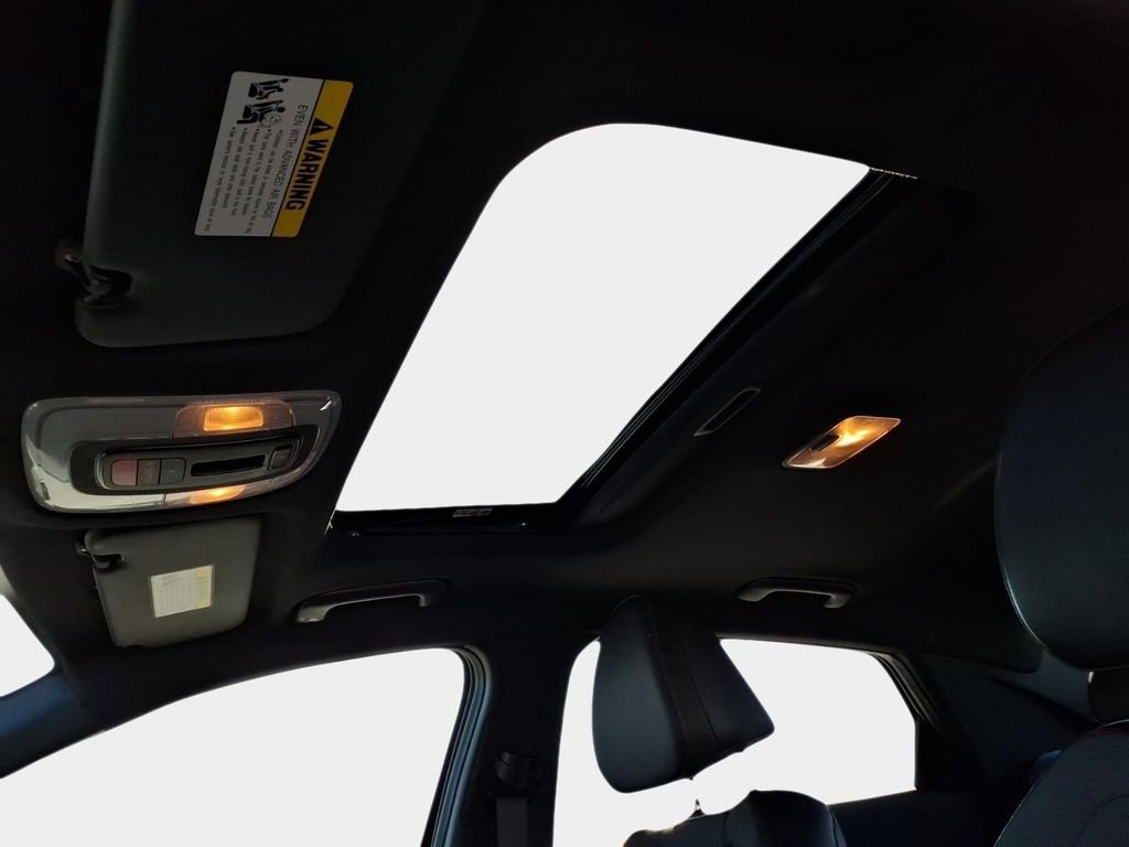 Used 2024 Hyundai Elantra N Line image 18