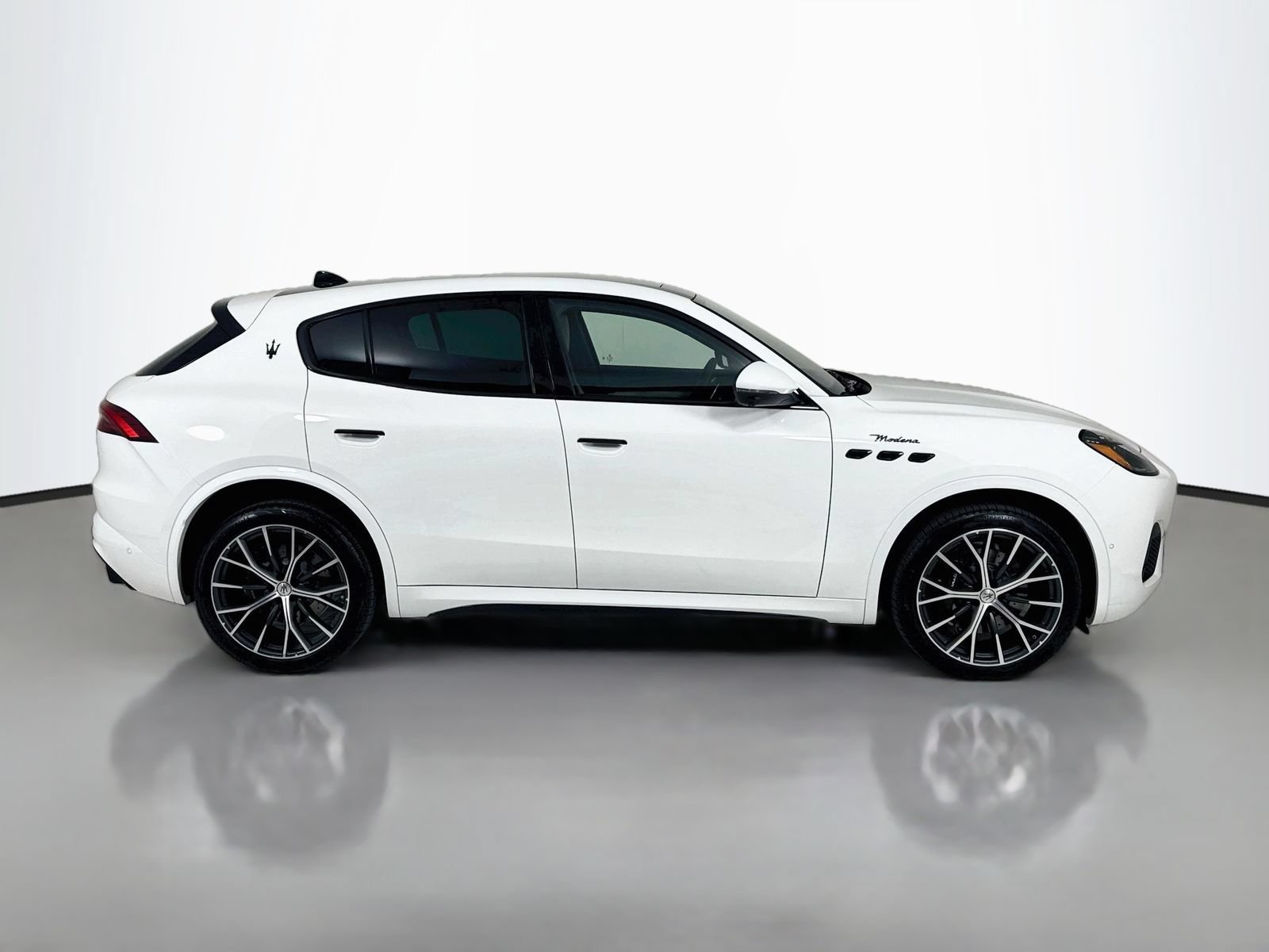 New 2026 Maserati Grecale Modena AWD/4WD image 8