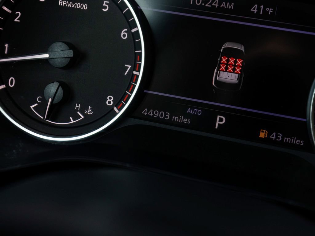 Used 2023 Nissan Pathfinder SV AWD/4WD image 18