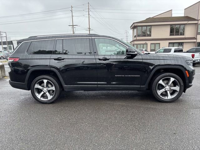 Used 2023 Jeep Grand Cherokee L Limited AWD/4WD image 6