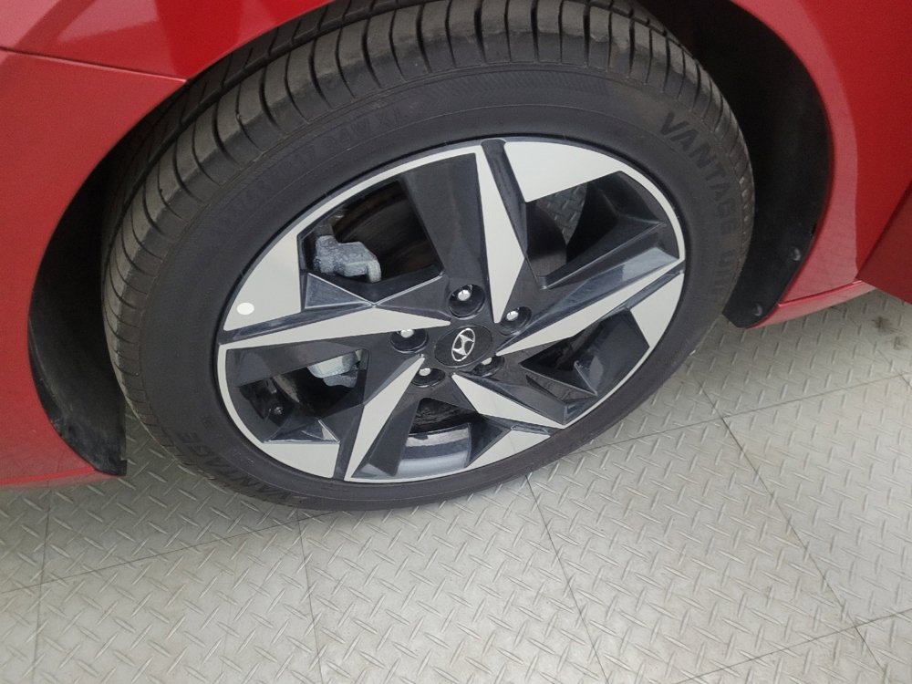 Used 2023 Hyundai Elantra SEL w/ Convenience Package FWD image 31