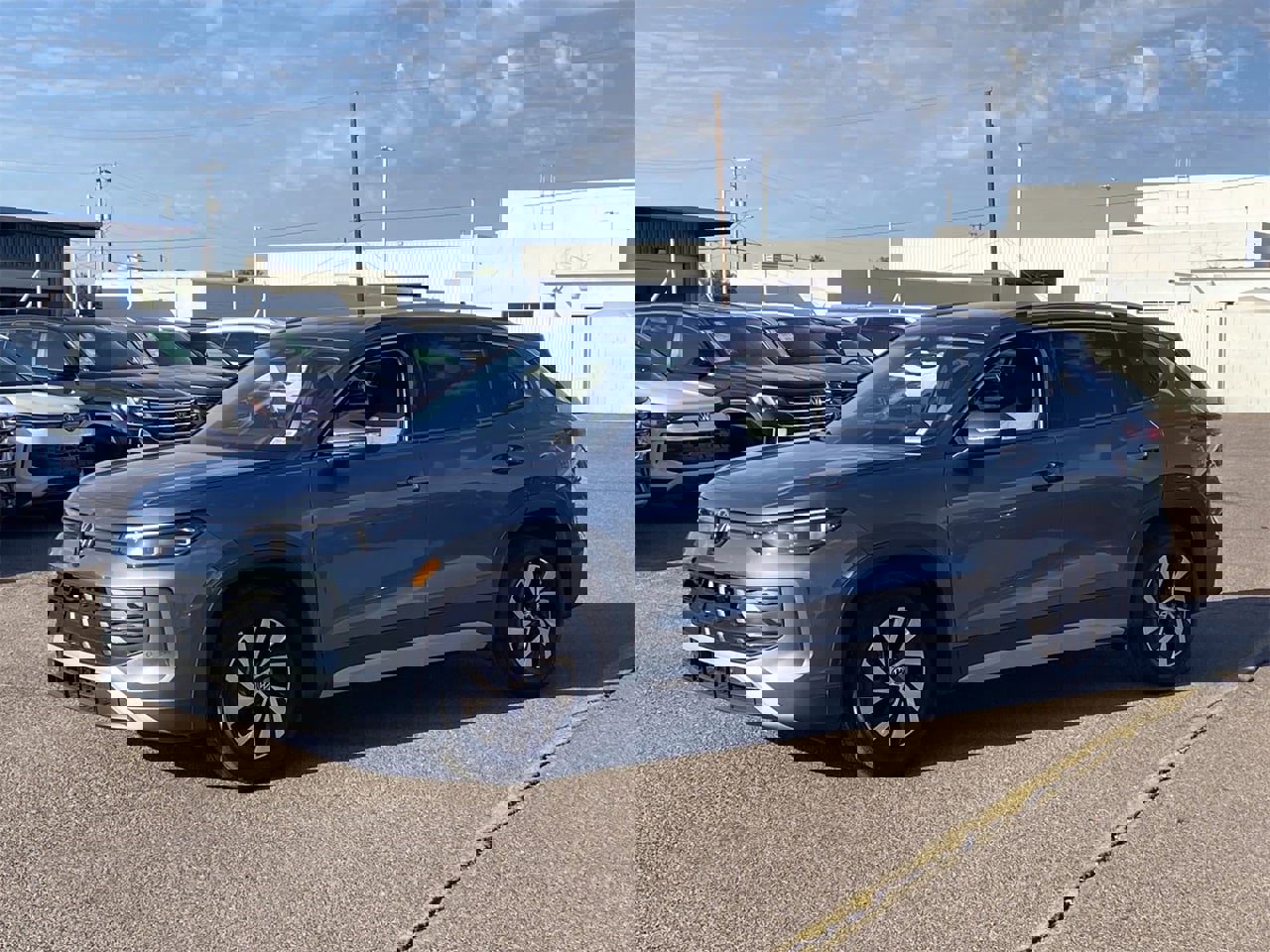 New 2025 Volkswagen Tiguan S image 3