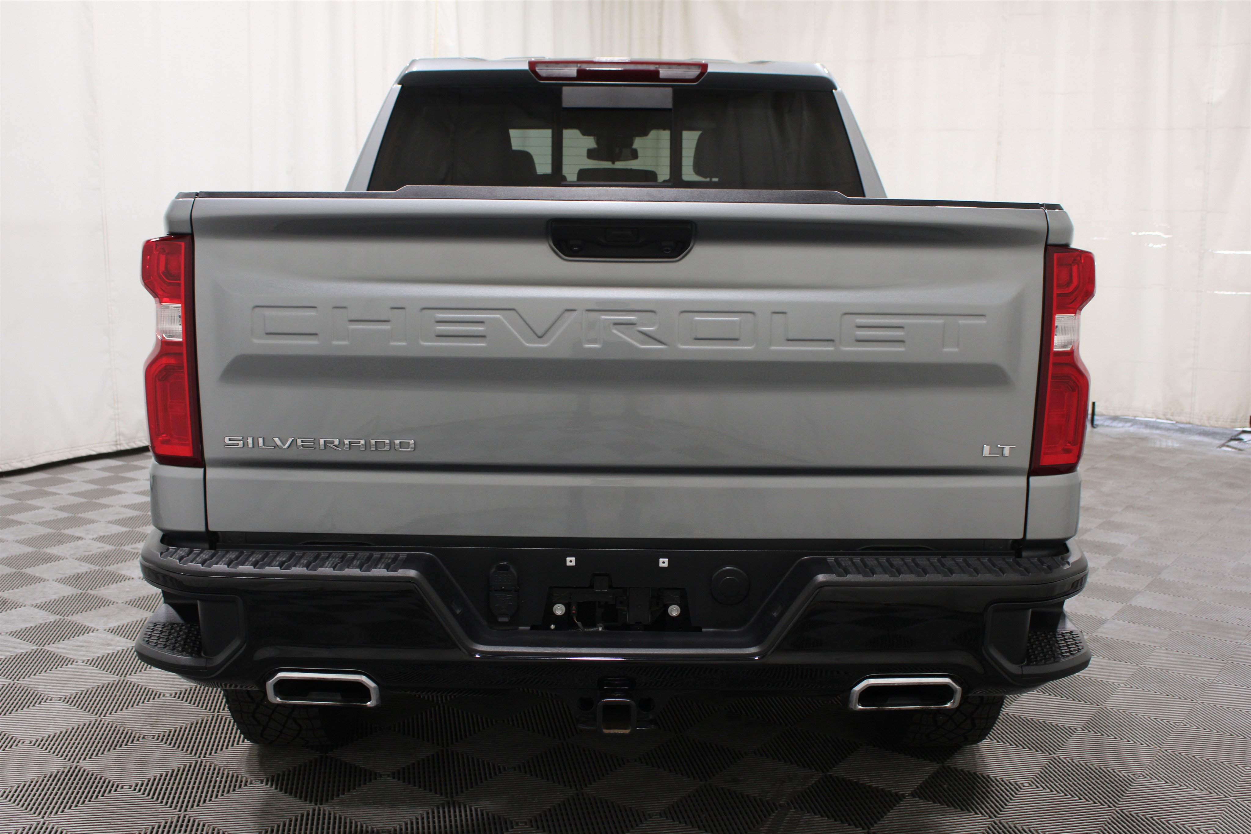Used 2025 Chevrolet Silverado 1500 LT Trail Boss w/ Convenience Package II AWD/4WD image 30