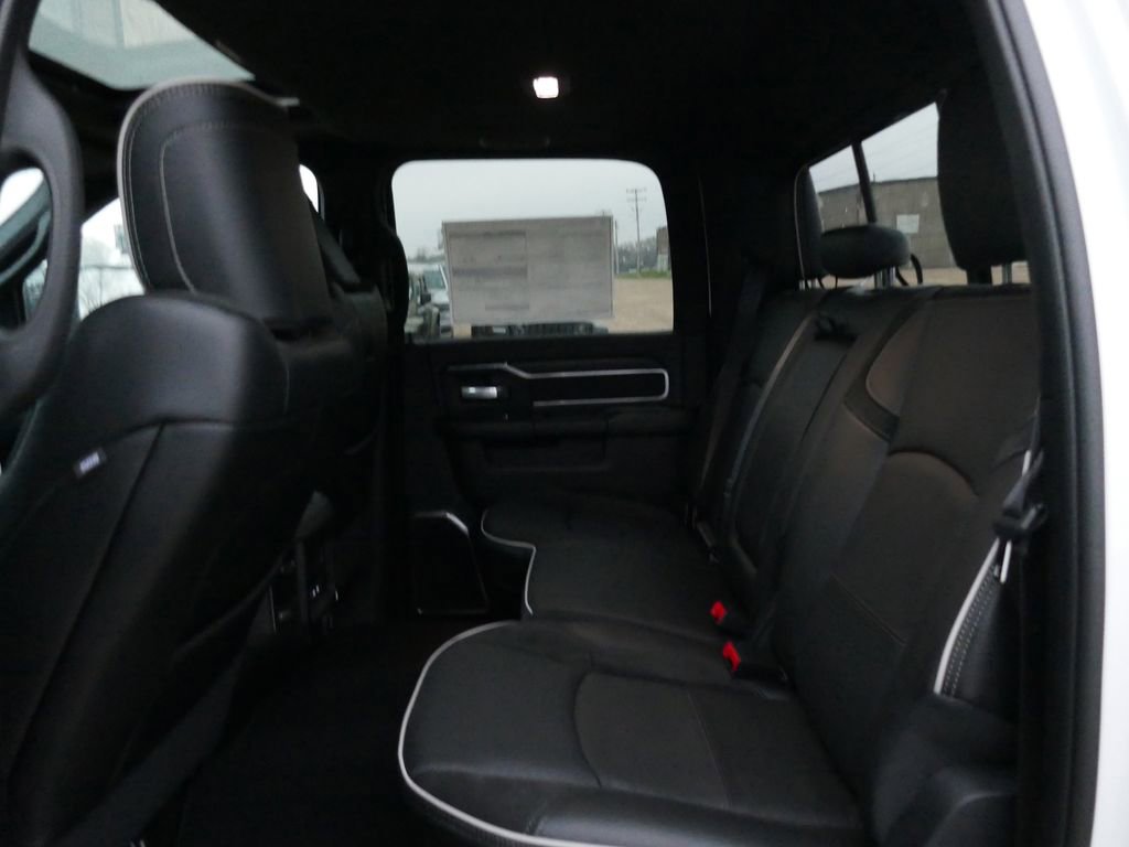 New 2026 RAM 2500 Laramie w/ Night Edition image 15