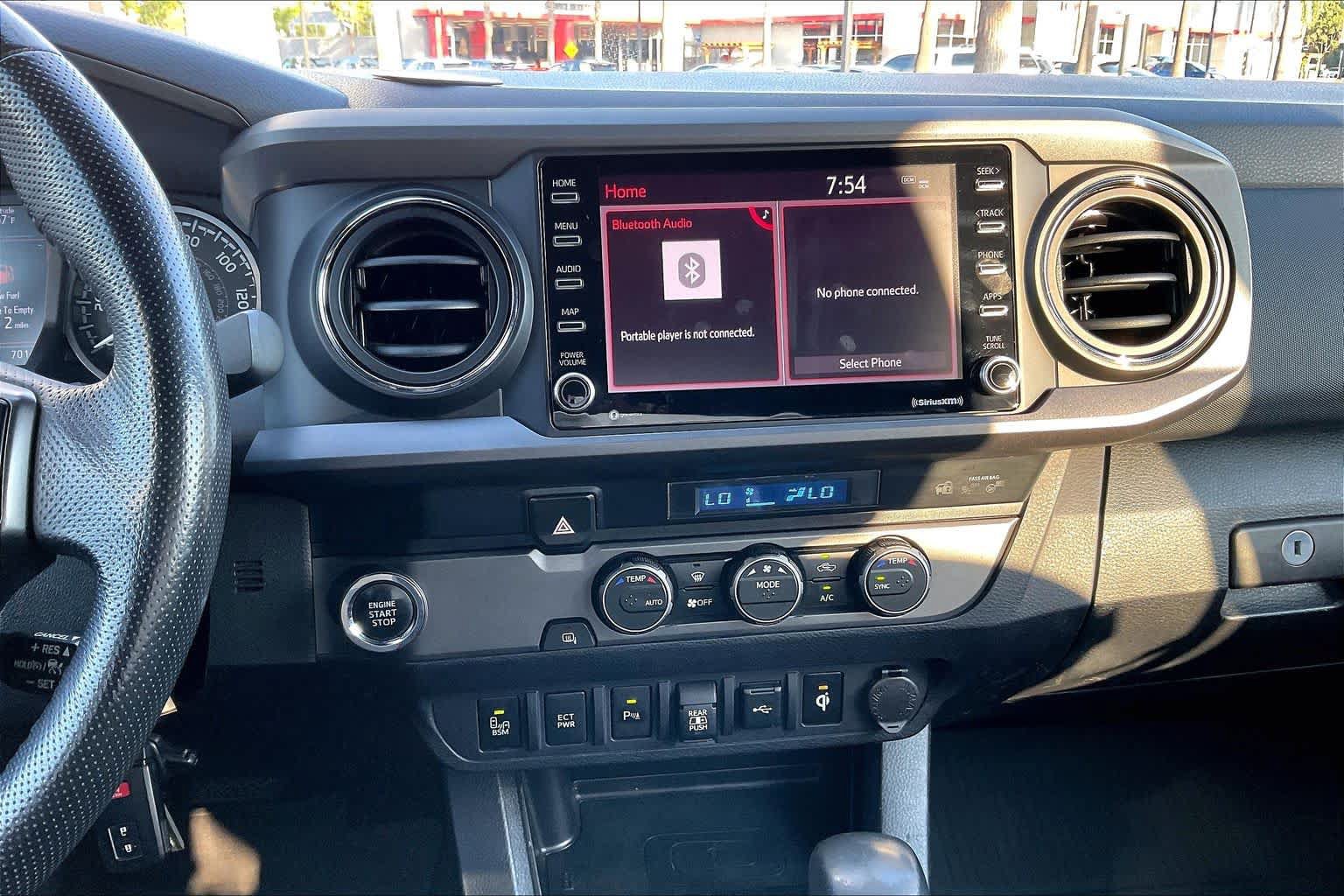 Used 2022 Toyota Tacoma TRD Sport w/ Technology Package RWD image 32