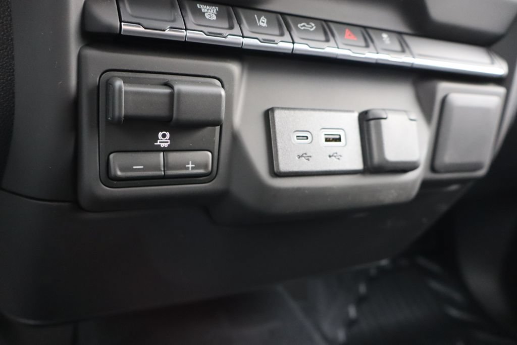 New 2026 Chevrolet Silverado 3500 W/T AWD/4WD image 13