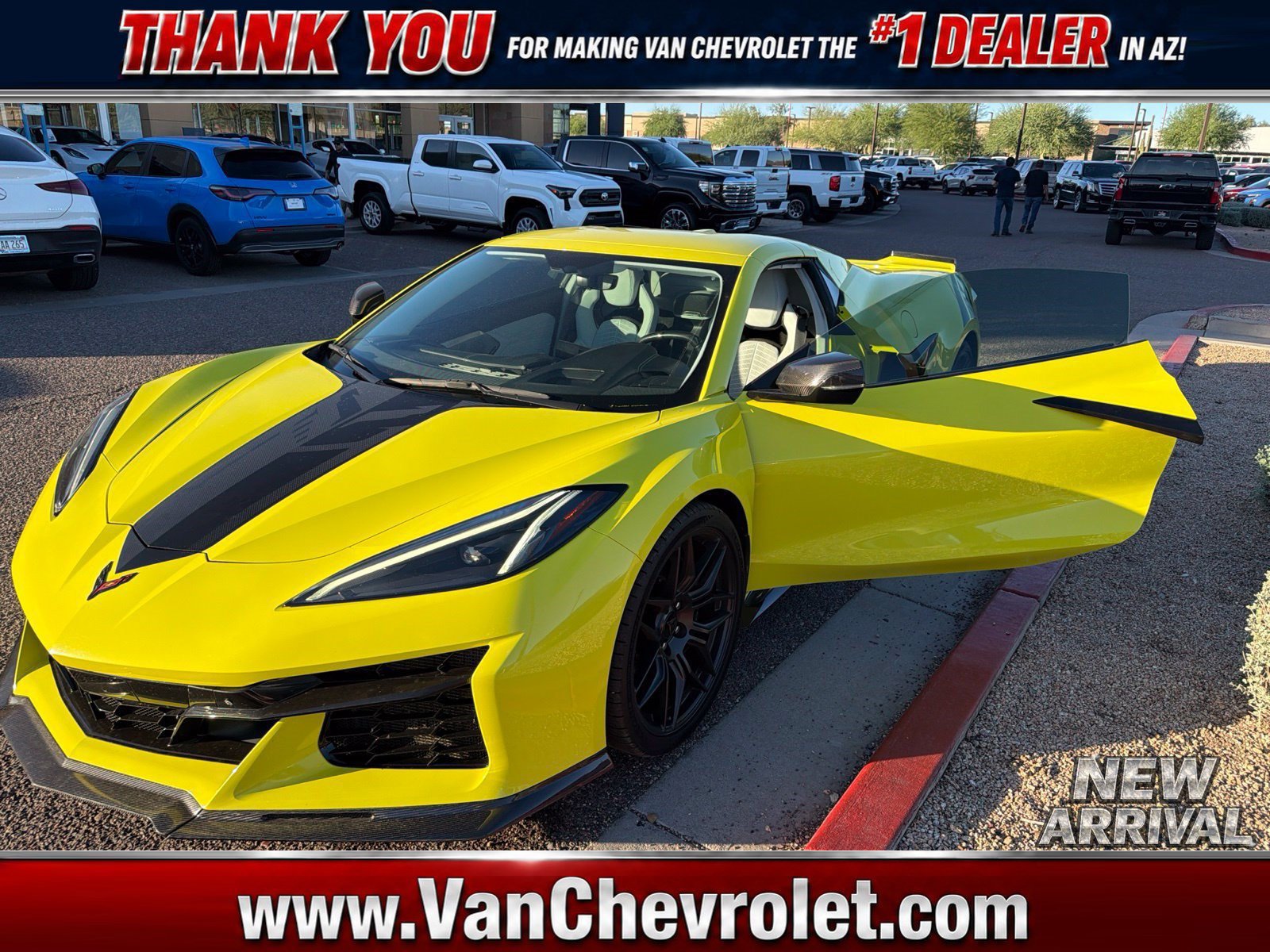 Used 2023 Chevrolet Corvette Z06 RWD image 1