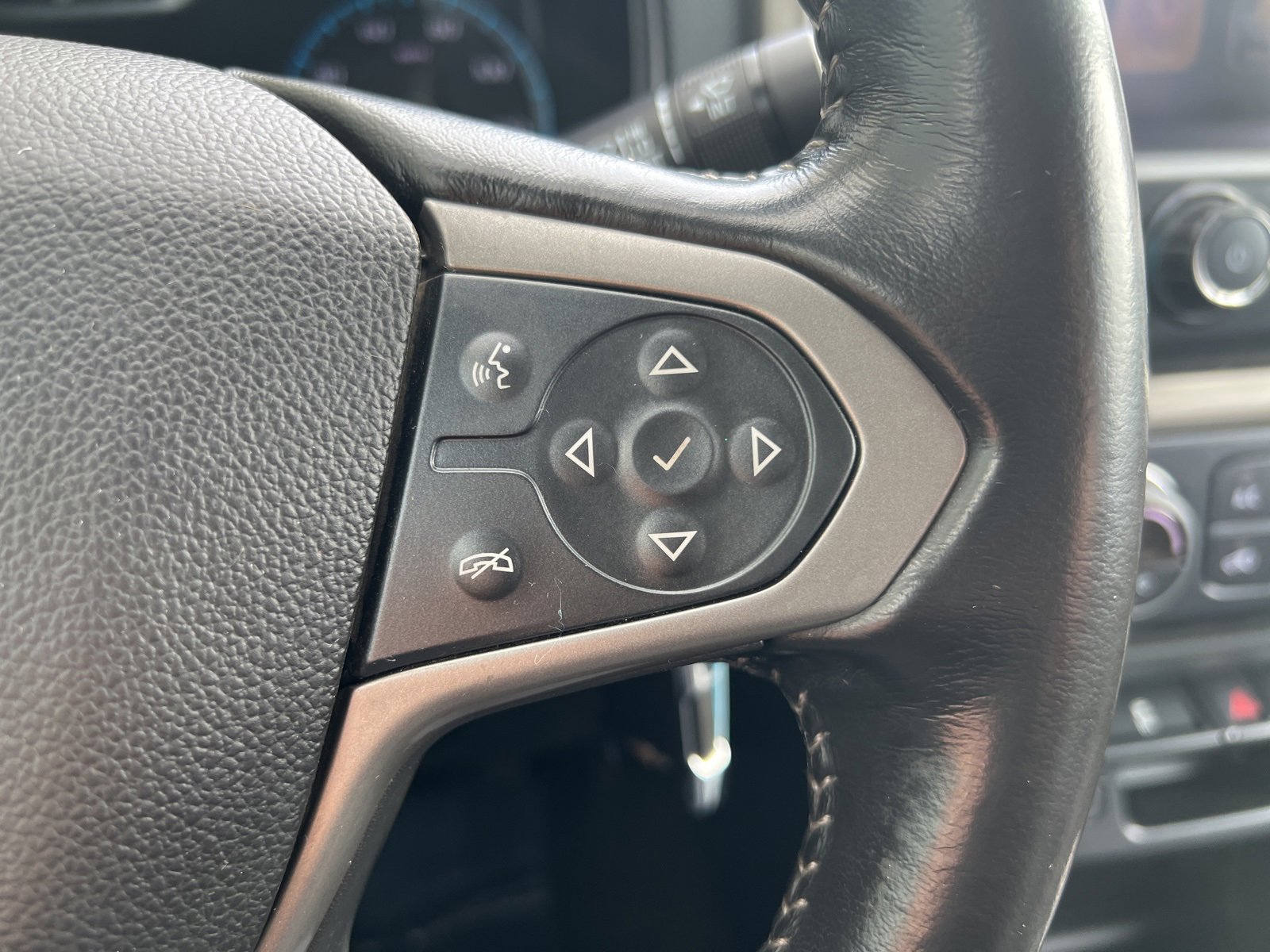 Used 2017 Chevrolet Colorado Z71 image 22