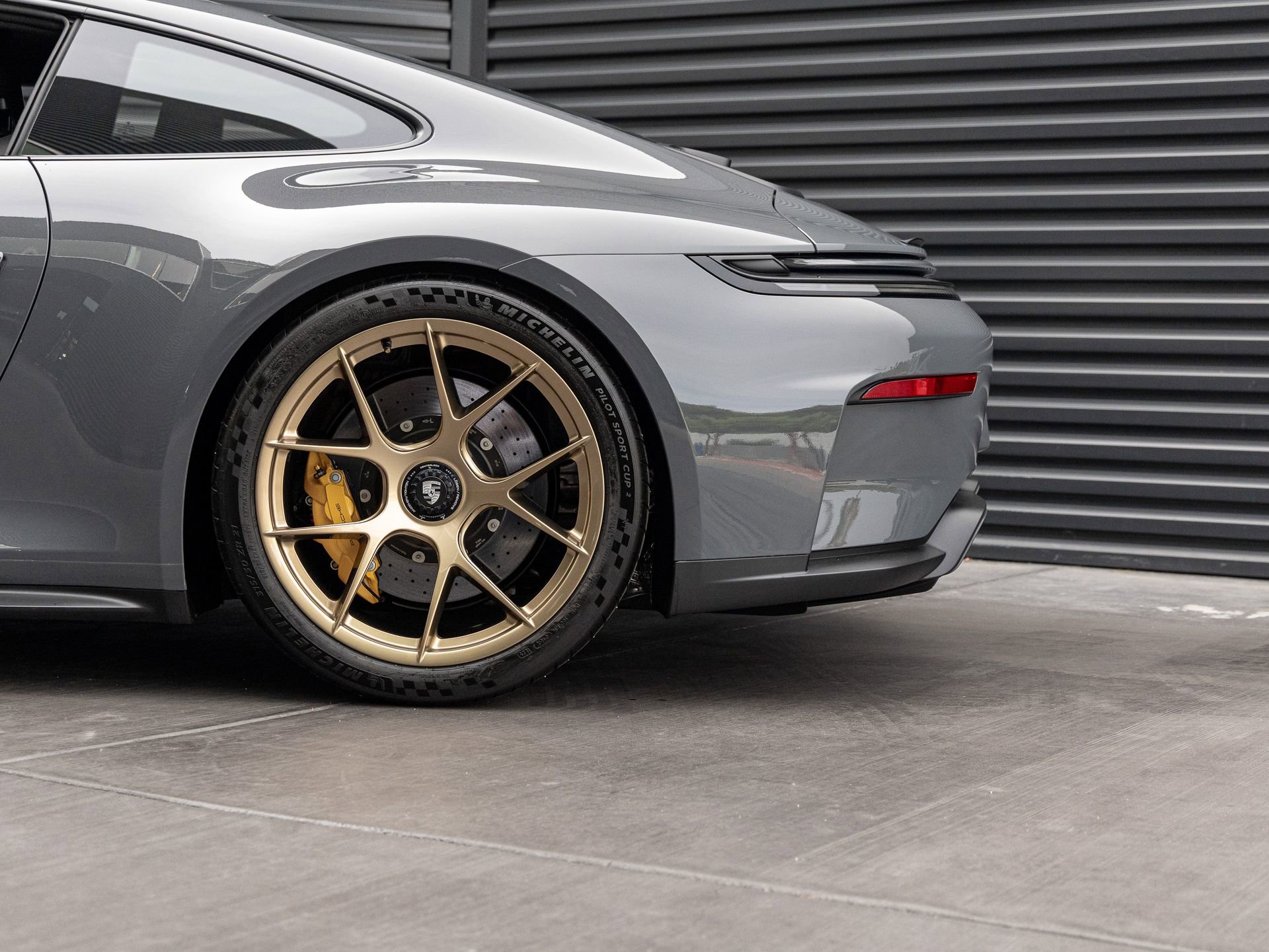 Used 2026 Porsche 911 GT3 RWD image 32
