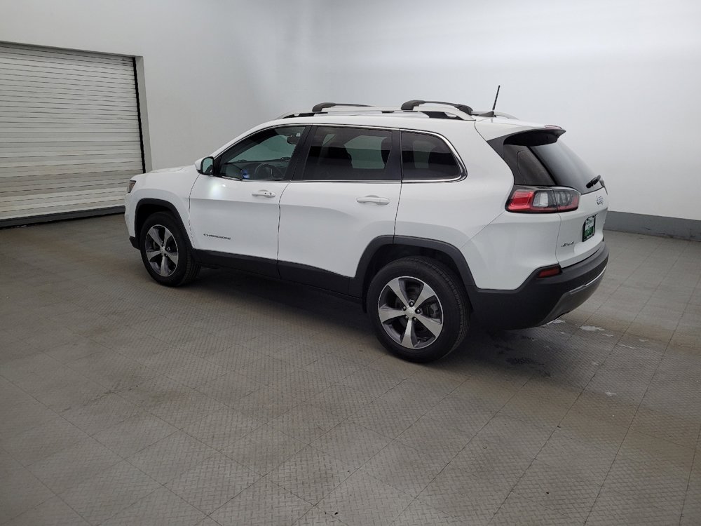 Used 2019 Jeep Cherokee Limited w/ Luxury Group AWD/4WD image 3