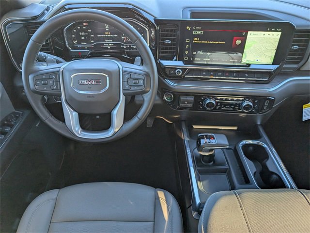 Used 2025 GMC Sierra 1500 SLT image 10