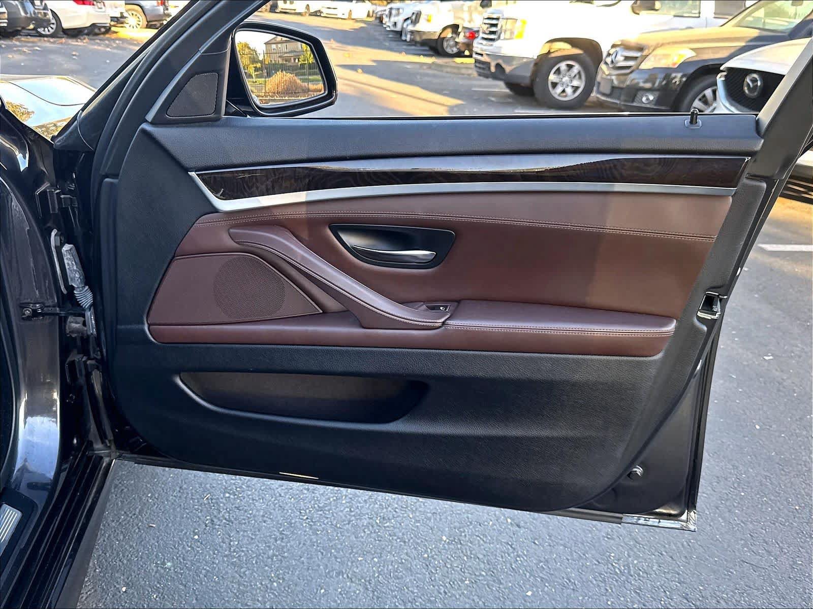 Used 2015 BMW 528i Sedan RWD image 27