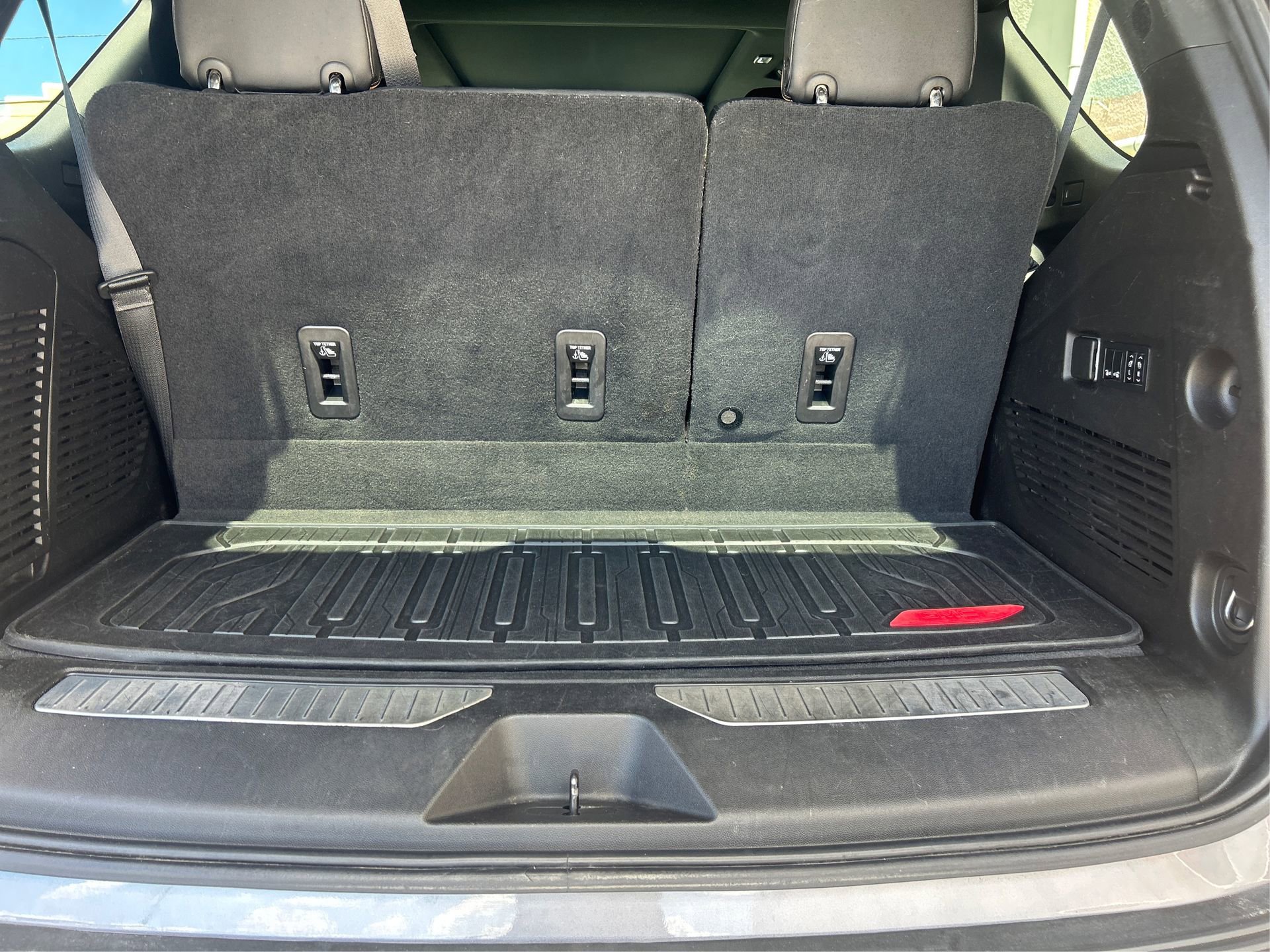 Used 2021 GMC Yukon AT4 w/ AT4 Premium Plus Package image 13