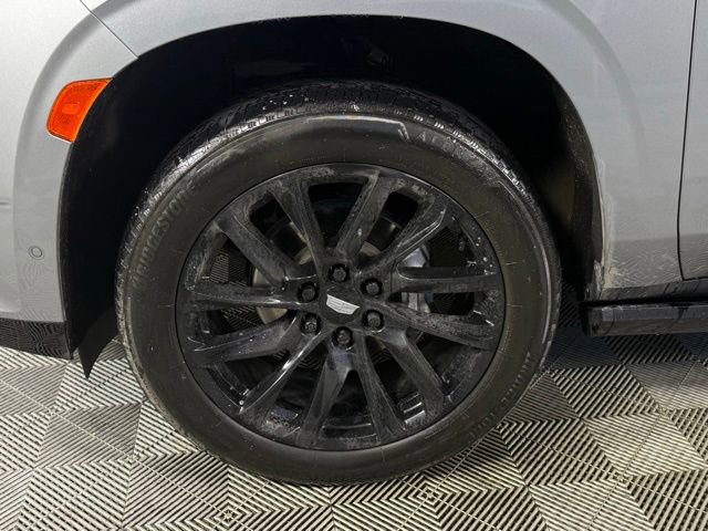 Certified 2024 Cadillac Escalade Sport Platinum w/ LPO, ONYX Package AWD/4WD image 13