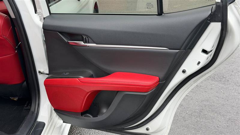 Used 2022 Toyota Camry XSE FWD image 41