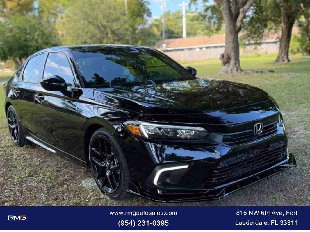 Used 2025 Honda Civic LX image 1