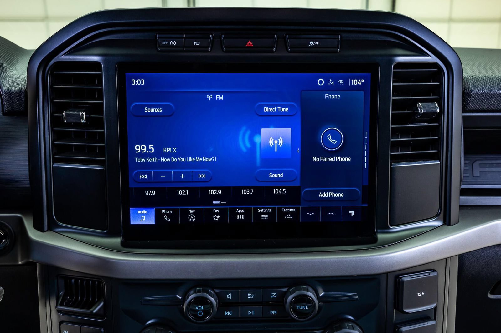 Used 2024 Ford F150 XL w/ Equipment Group 103A High AWD/4WD image 19