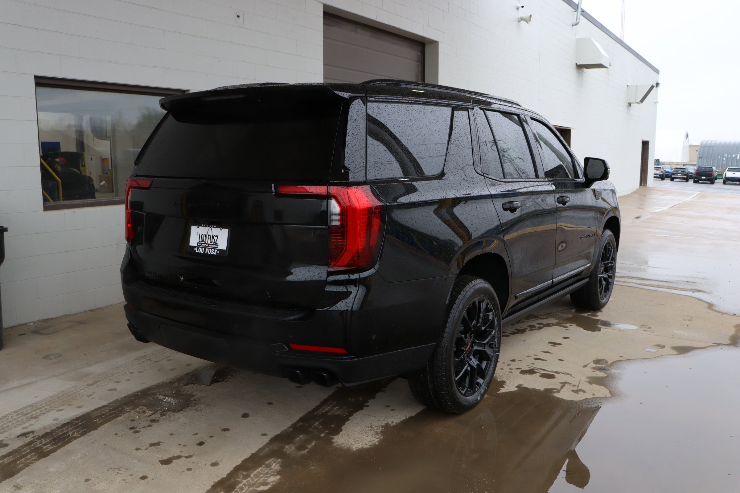 New 2026 GMC Yukon Denali w/ Sun & Power Step Package image 7