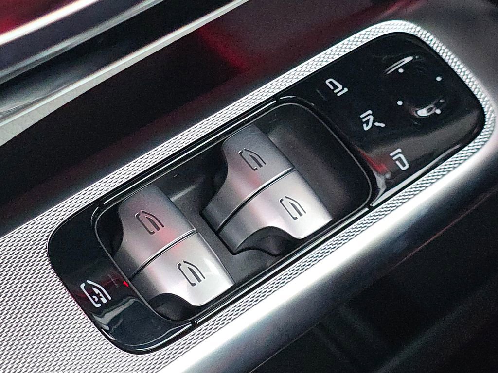 New 2026 Mercedes-Benz GLC 300 4MATIC image 27