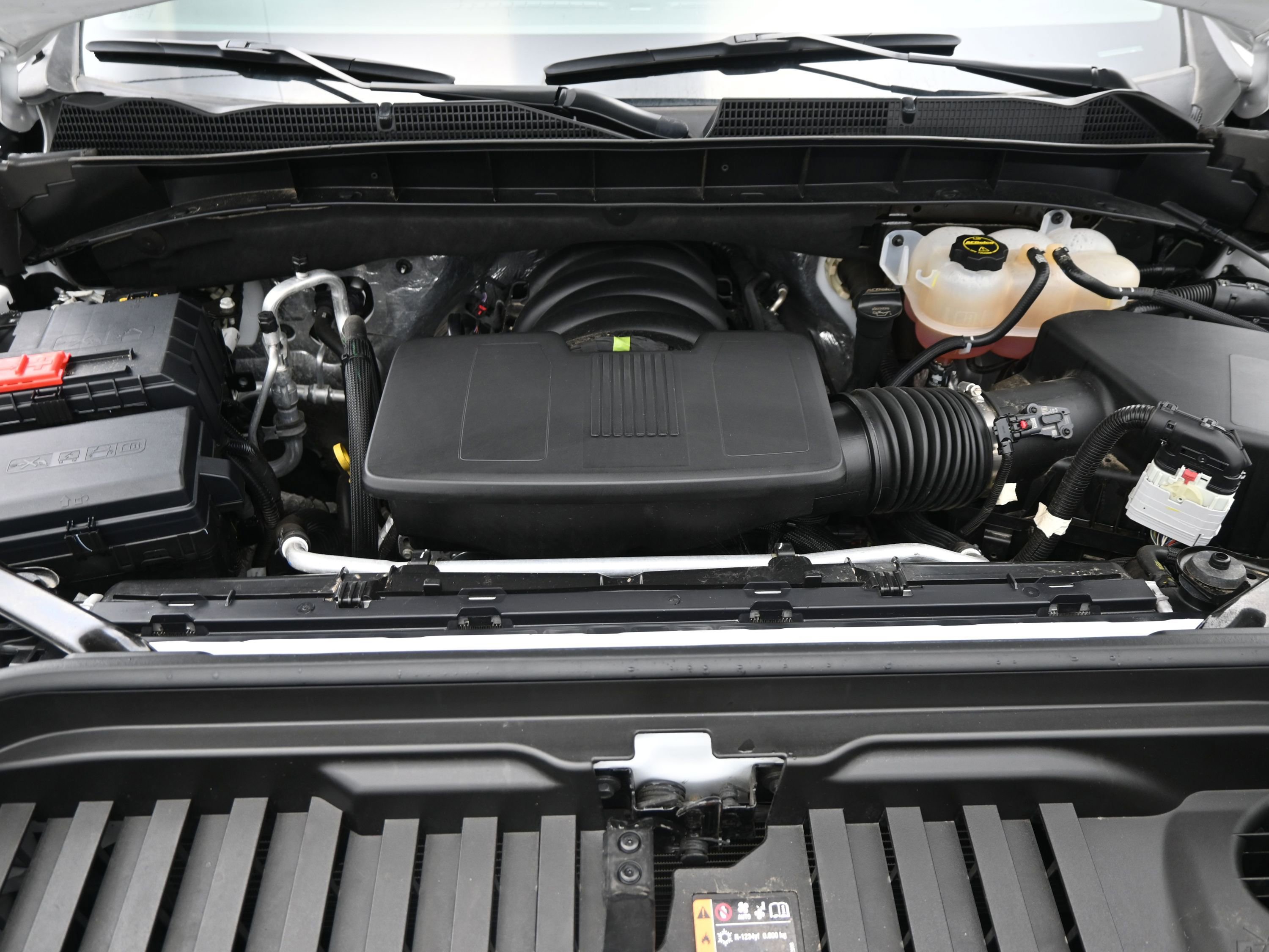 Used 2025 GMC Sierra 1500 SLT image 16