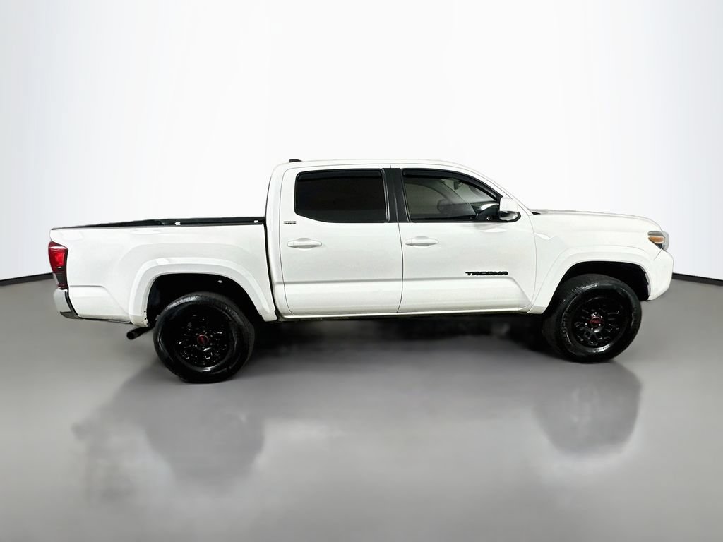 Used 2020 Toyota Tacoma SR5 RWD image 7