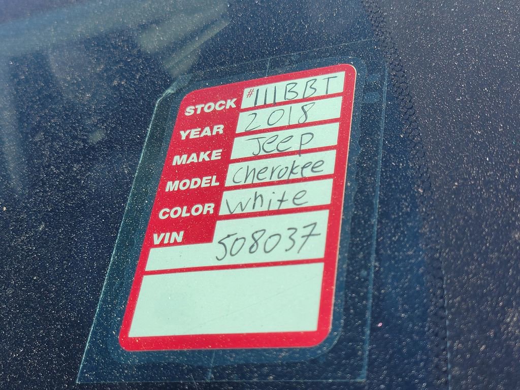 Used 2018 Jeep Cherokee Limited image 43