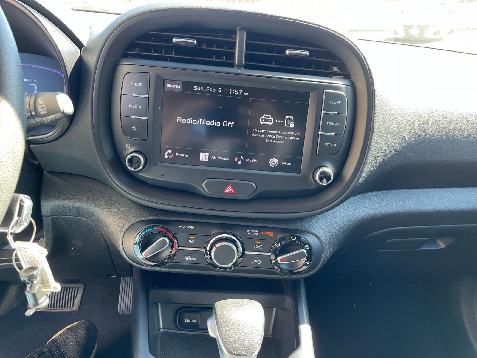 Used 2025 Kia Soul LX w/ LX Technology Package image 21