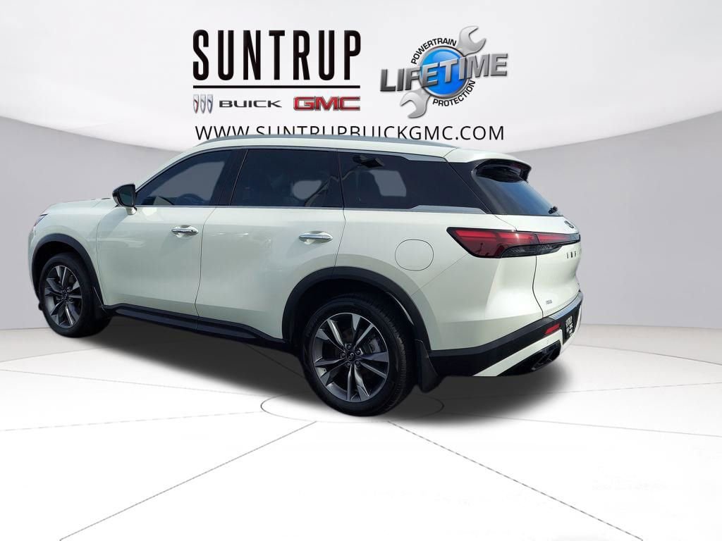 Used 2023 INFINITI QX60 Luxe w/ Cargo Package video 3