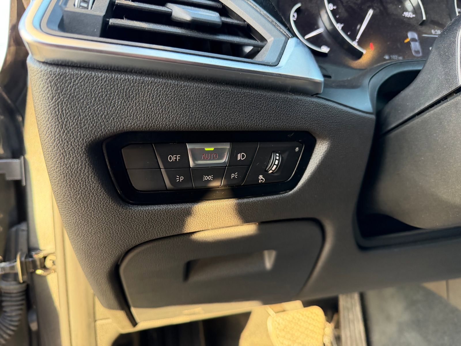 Used 2019 BMW 330i xDrive Sedan AWD/4WD image 20