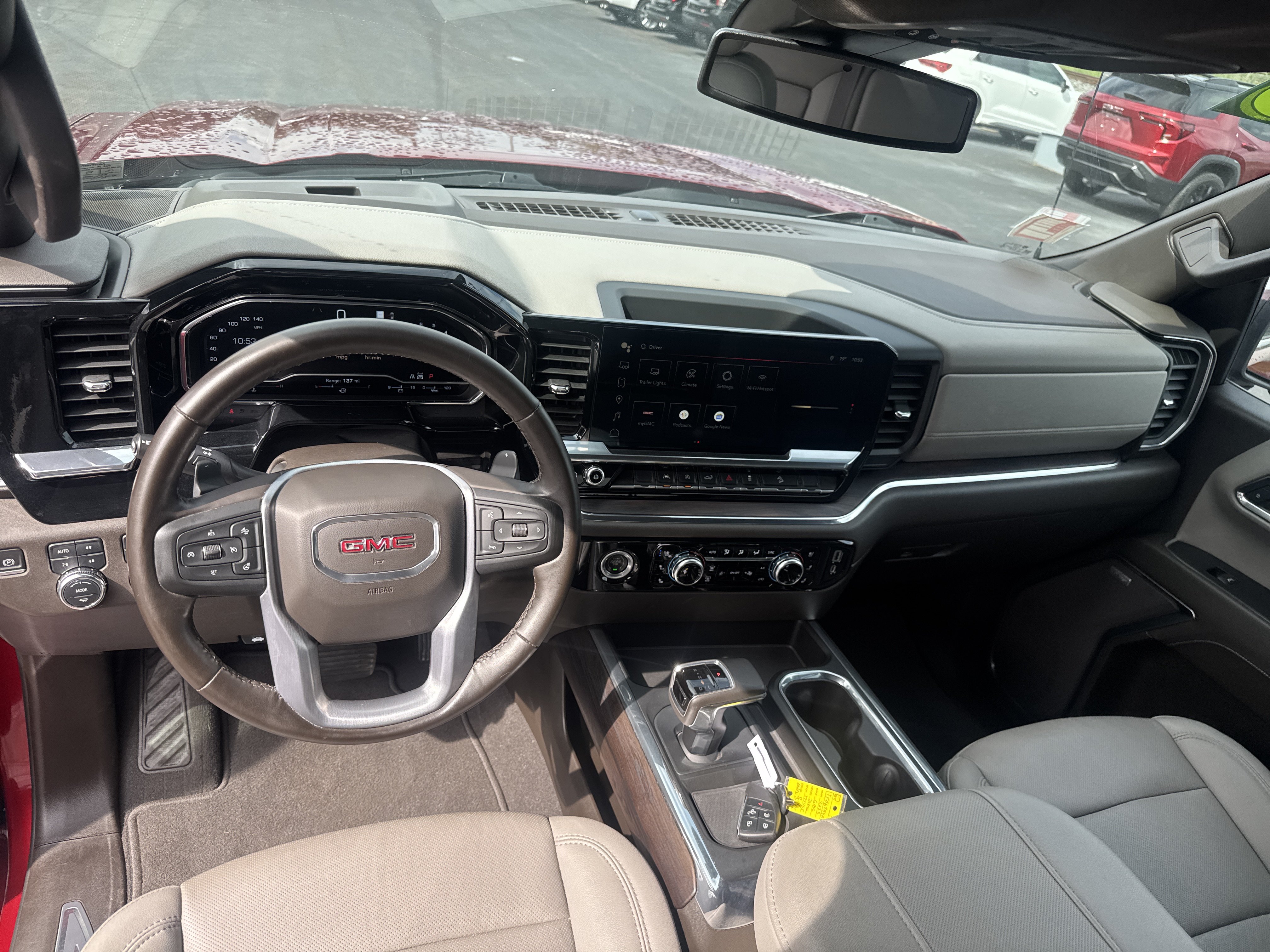 Used 2023 GMC Sierra 1500 SLT w/ SLT Convenience Package AWD/4WD image 5