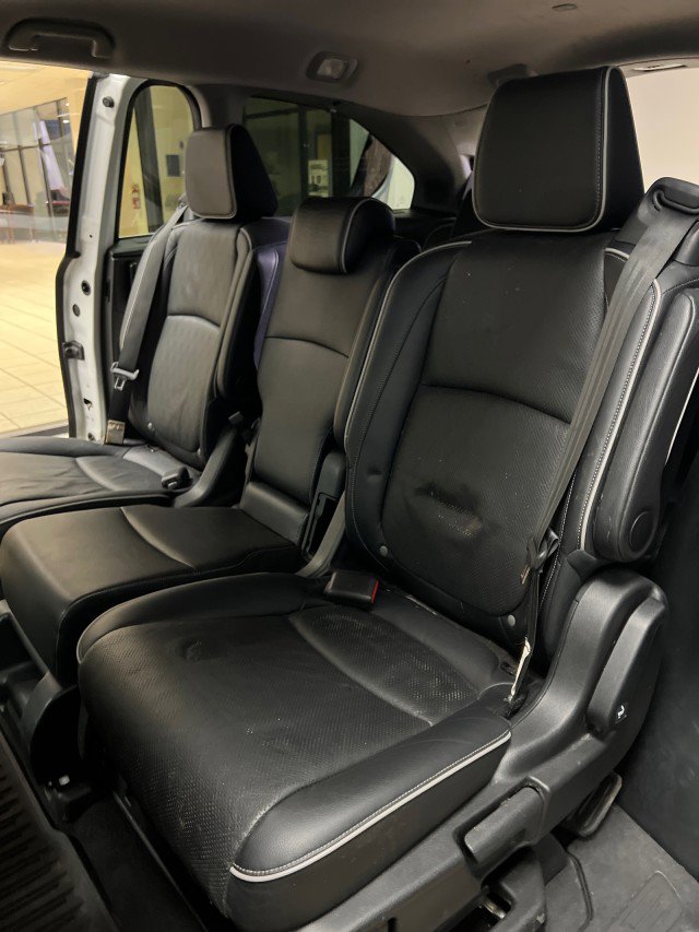 Used 2023 Honda Odyssey Elite image 9
