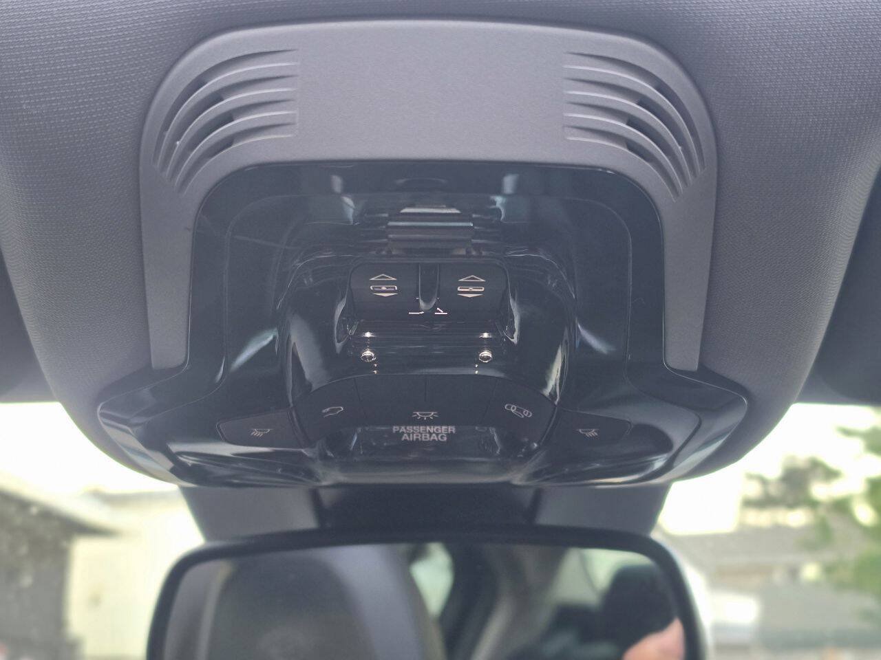 Used 2018 Alfa Romeo Giulia RWD image 43
