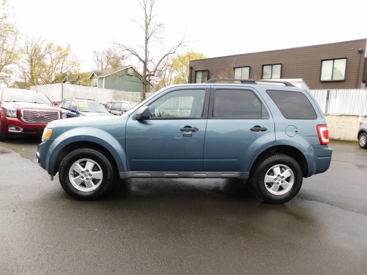 Used 2010 Ford Escape XLT image 20
