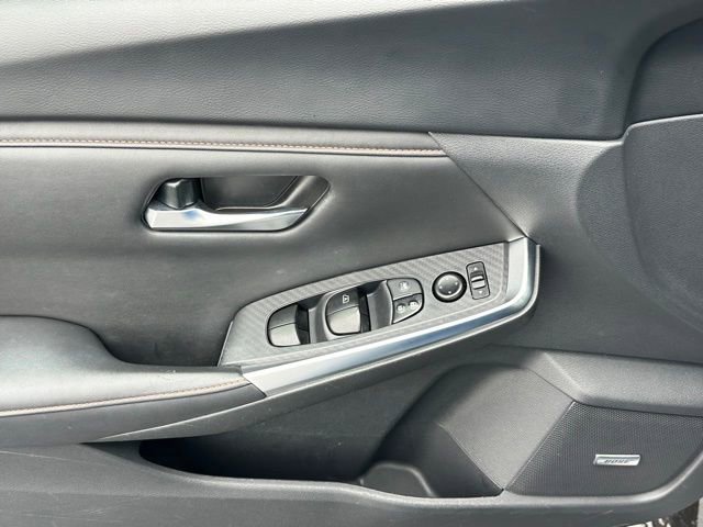 Used 2023 Nissan Sentra SR w/ SR Premium Package image 19