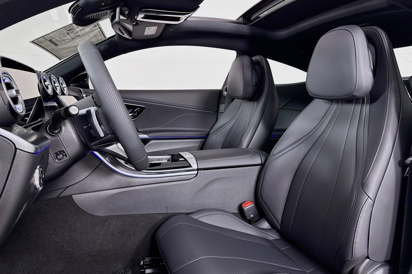 New 2026 Mercedes-Benz CLE 300 4MATIC Coupe image 16