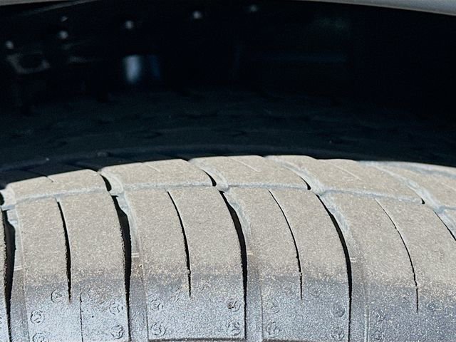 Used 2020 Jaguar E-PACE image 32