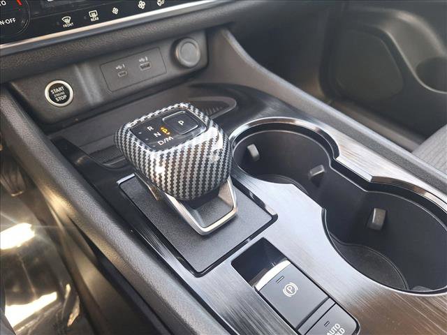 Used 2023 Nissan Rogue SV image 14