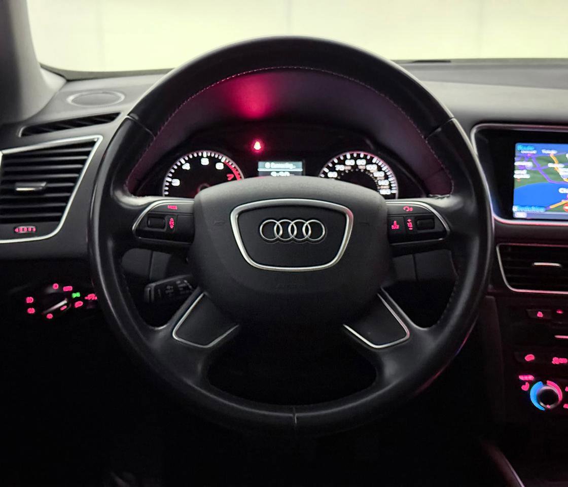 Used 2016 Audi Q5 2.0T Premium Plus w/ Technology Package image 31