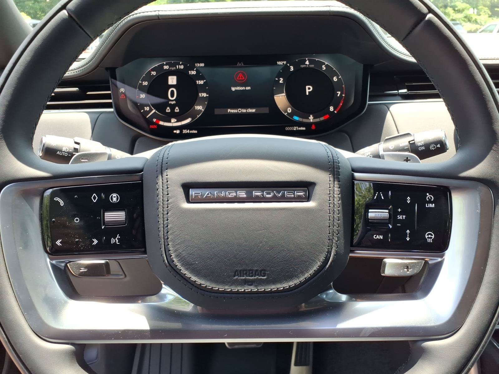 New 2026 Land Rover Range Rover SV AWD/4WD image 11