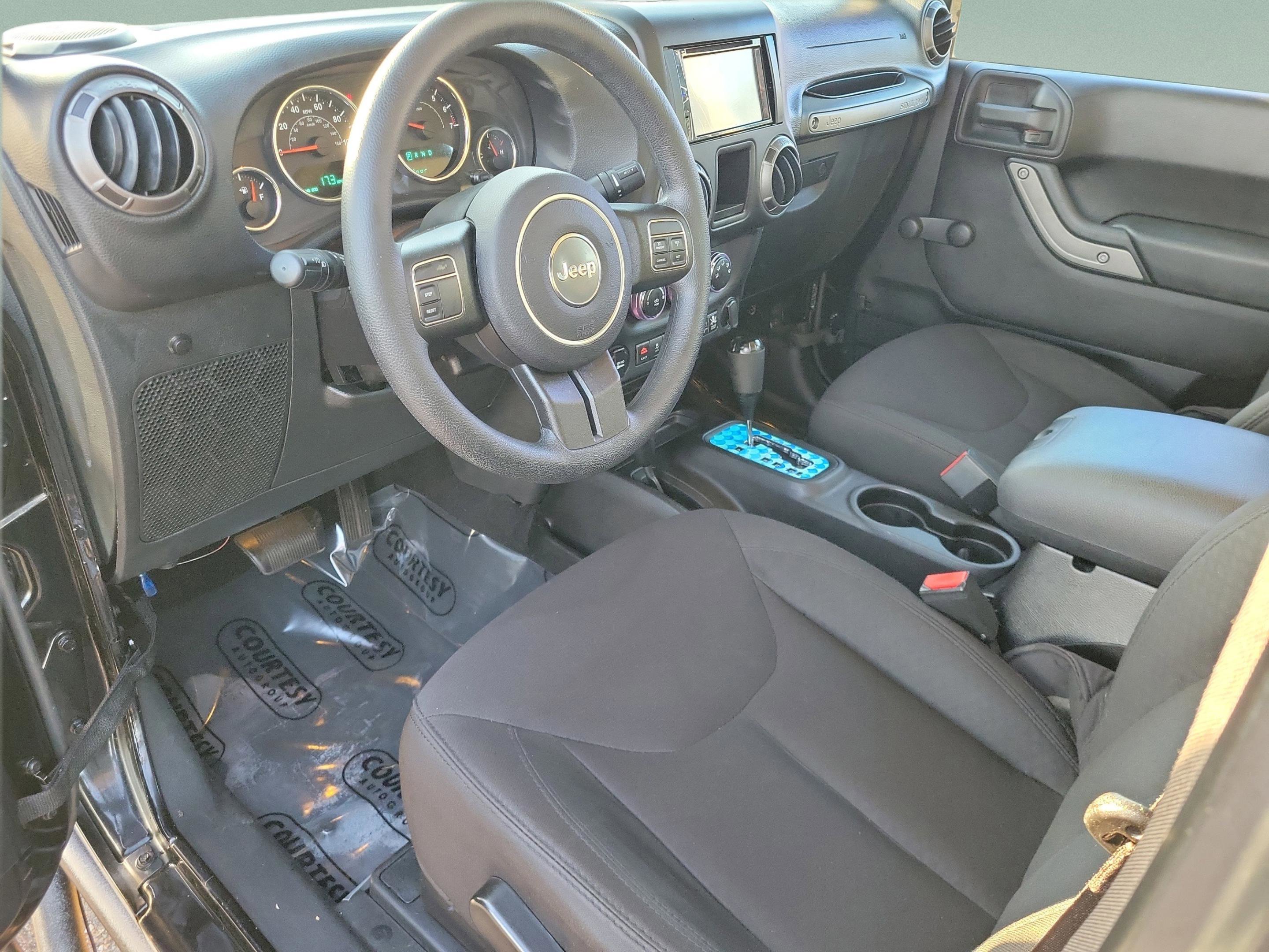 Used 2015 Jeep Wrangler Sport image 11