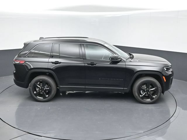 New 2026 Jeep Grand Cherokee Limited w/ Limited Altitude Package RWD image 42